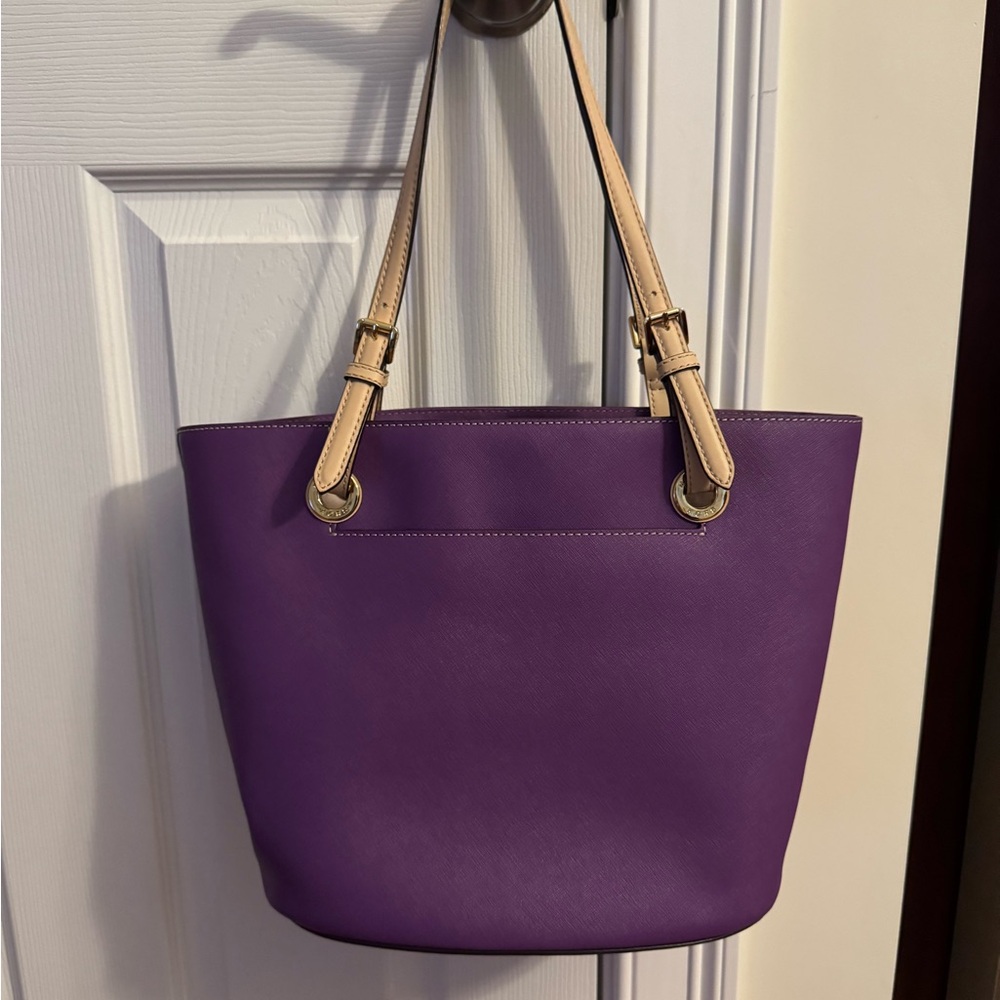 Michael Kors Purple Tote with Tan Straps NWT - Picture 2 of 9